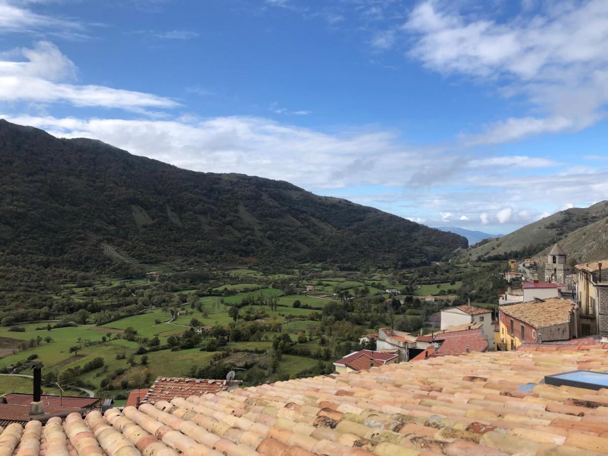 B&B Il Colle Valle Agricola Esterno foto